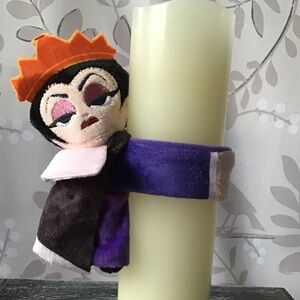 Disney Villians Cutie Cuff